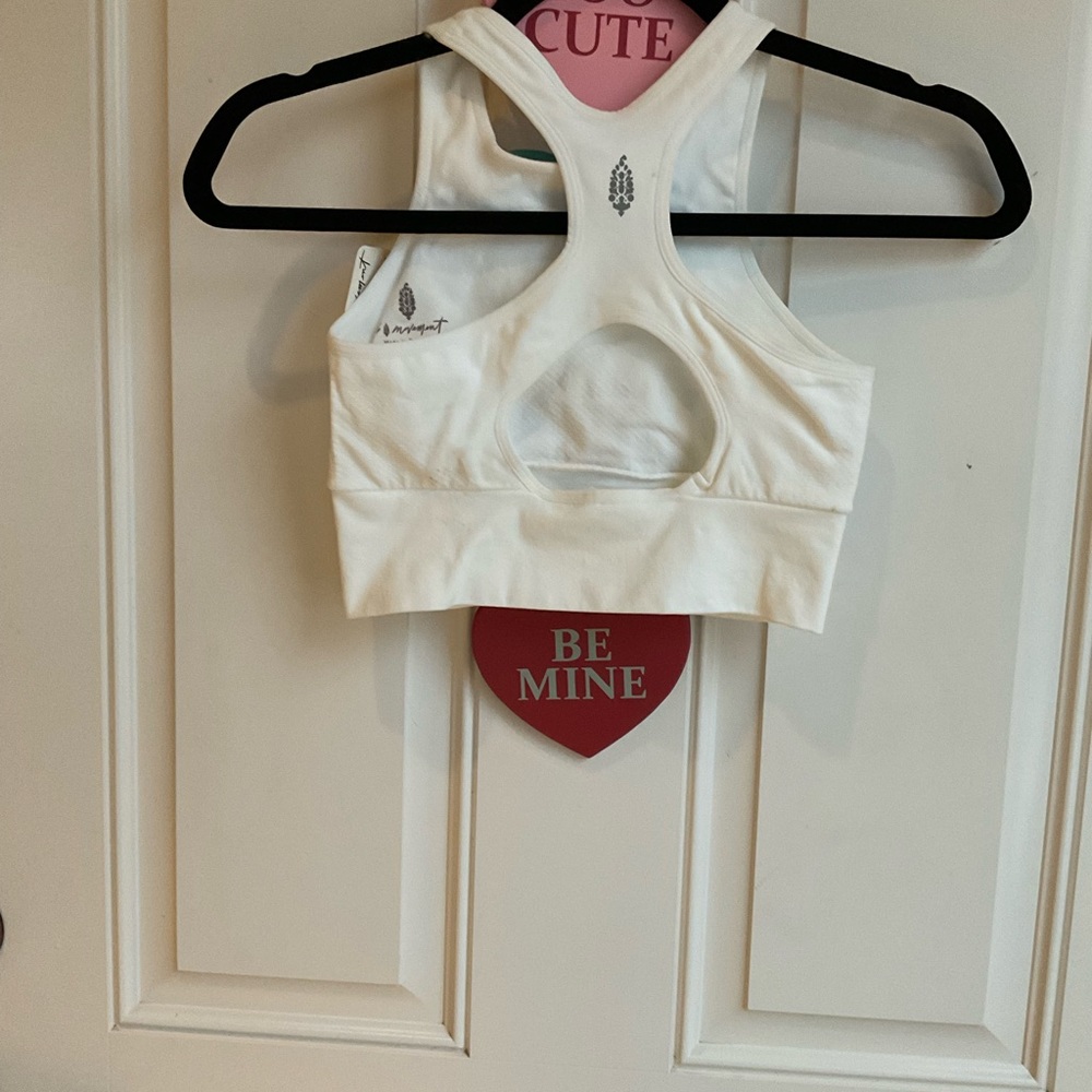 NWT FREE PEOPLE FP Movement Women's Every Single Time Bra in white - Picture 3 of 4